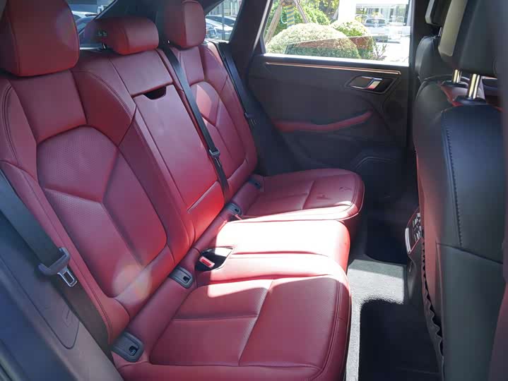 Фото 6 - Porsche Macan