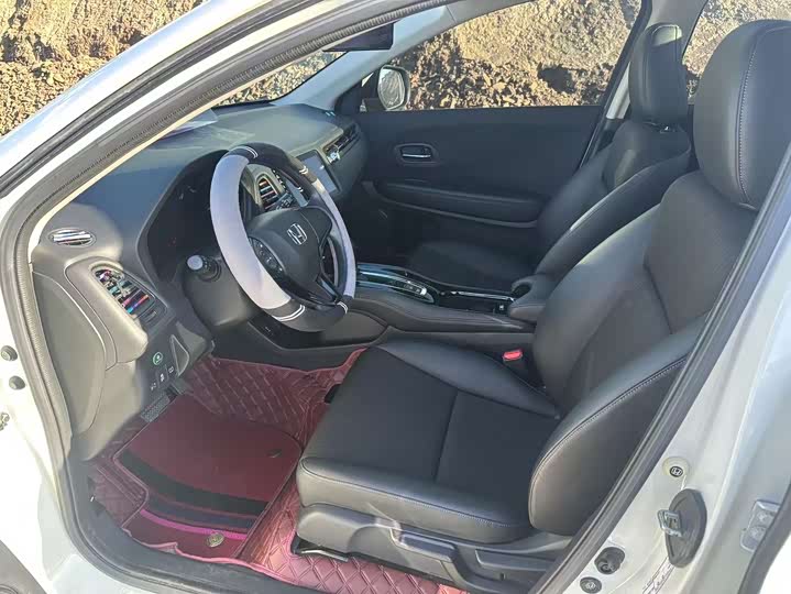 Фото 6 - Honda Vezel