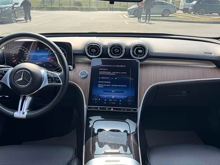 Фото 14 - Mercedes-Benz C-Class