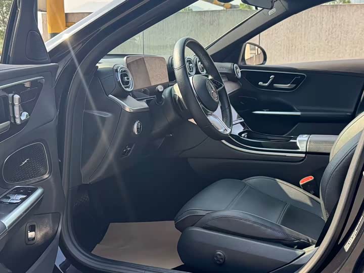 Фото 8 - Mercedes-Benz C-Class