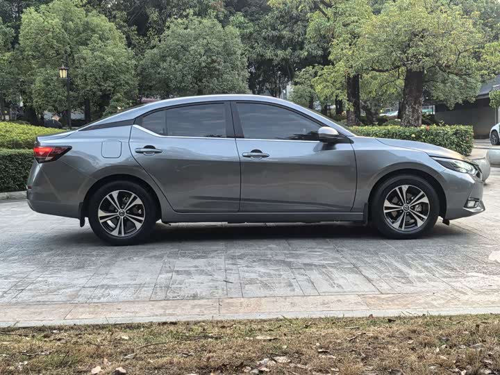 Фото 8 - Nissan Sylphy