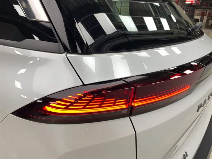 Фото 20 - Nissan Pathfinder