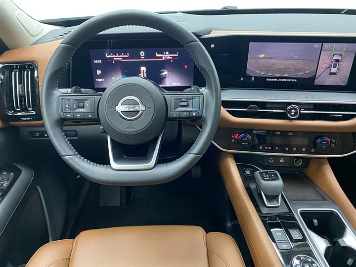 Фото 3 - Nissan Pathfinder