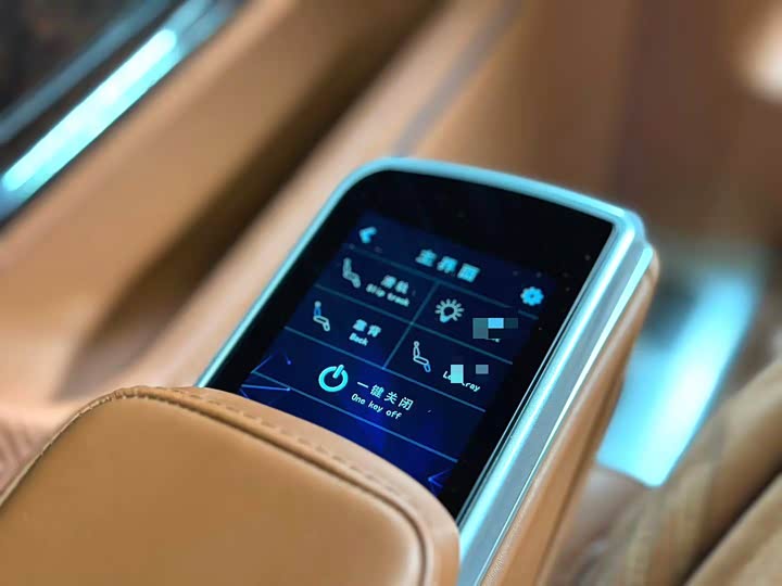 Фото 7 - Mercedes-Benz Vito