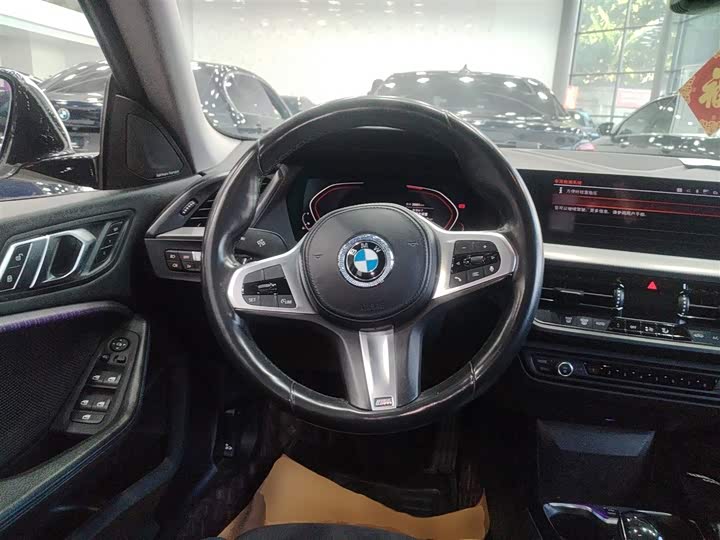 Фото 11 - BMW 2 Series