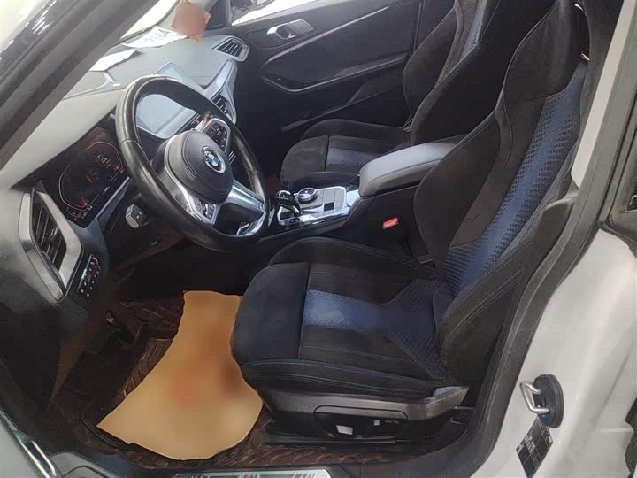 Фото 15 - BMW 2 Series