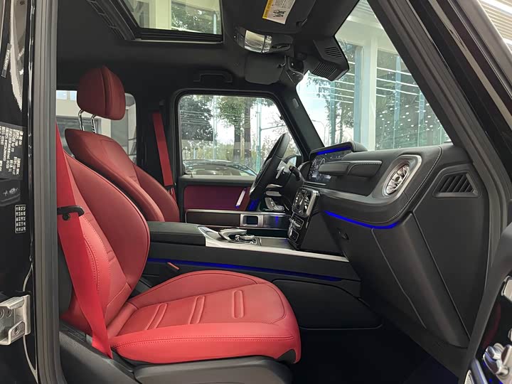 Фото 22 - Mercedes-Benz G-Class