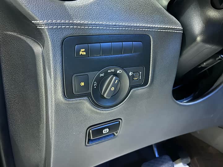 Фото 10 - Mercedes-Benz Vito