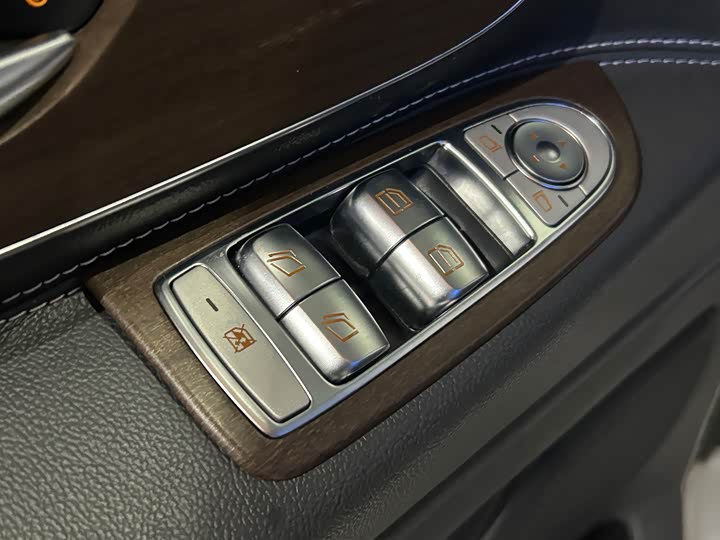 Фото 5 - Mercedes-Benz Vito