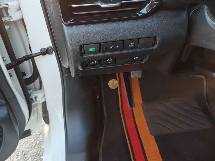 Фото 15 - Nissan Sylphy