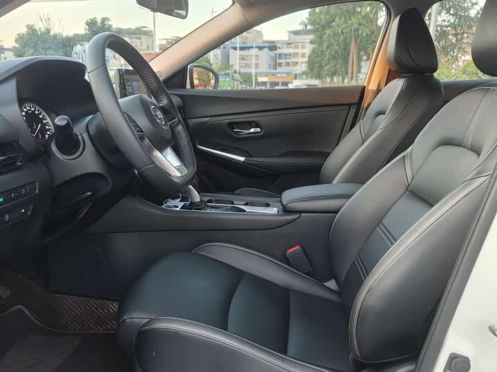 Фото 17 - Nissan Sylphy