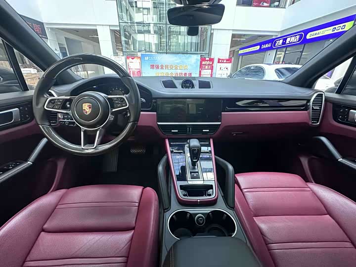 Фото 13 - Porsche Cayenne