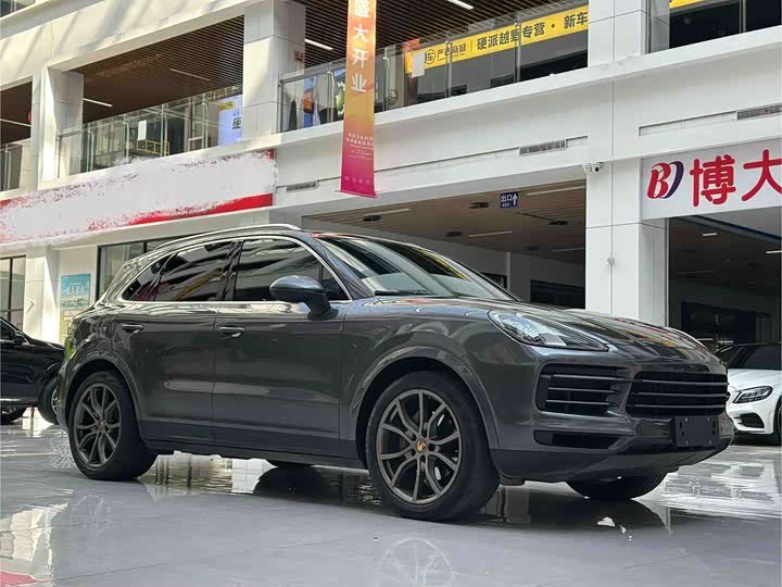 Фото 3 - Porsche Cayenne