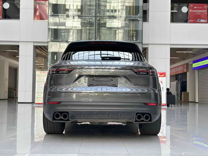 Фото 7 - Porsche Cayenne