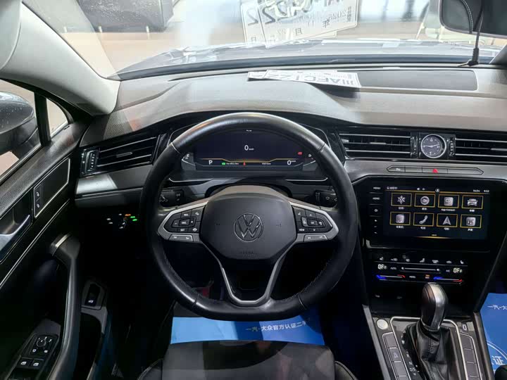 Фото 10 - Volkswagen Magotan