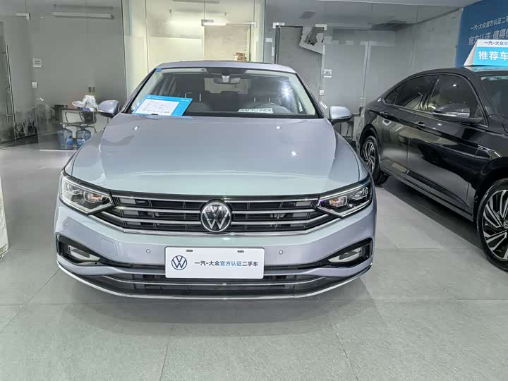 Фото 2 - Volkswagen Magotan