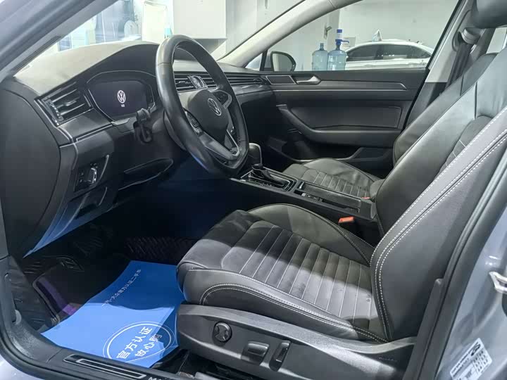 Фото 4 - Volkswagen Magotan