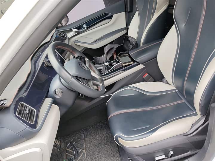 Фото 8 - BYD Qin Plus