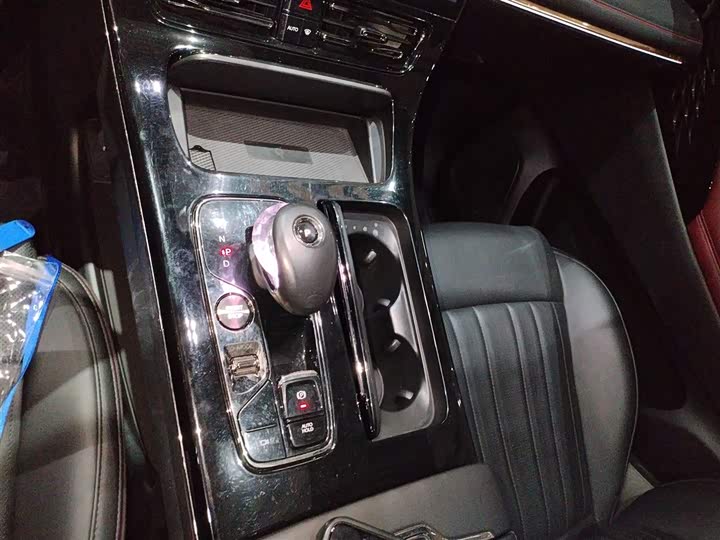 Фото 14 - GAC Trumpchi M8