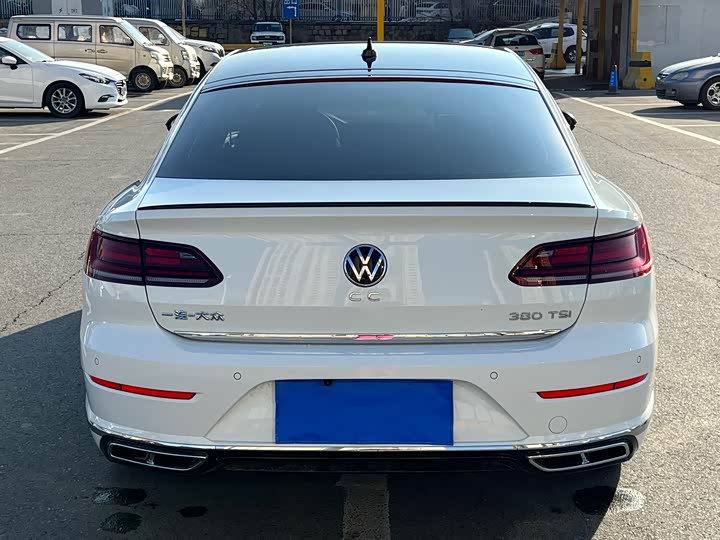 Фото 8 - Volkswagen CC