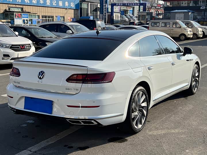 Фото 9 - Volkswagen CC