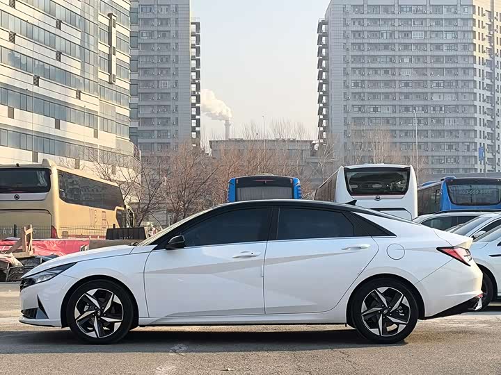 Фото 9 - Hyundai Elantra N line