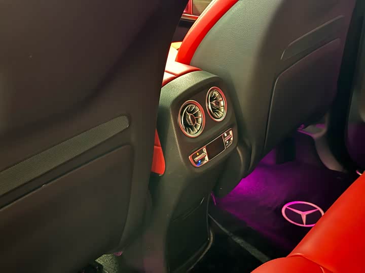 Фото 16 - Mercedes-Benz G-Class