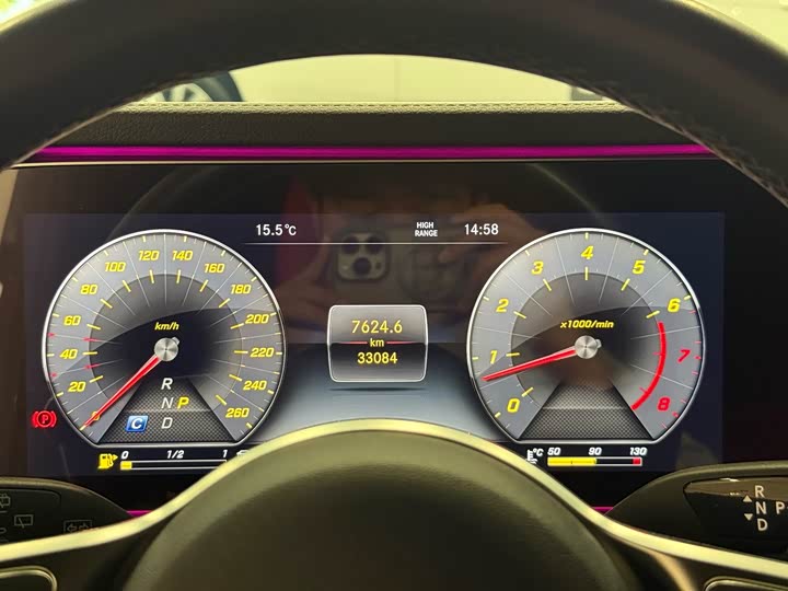 Фото 9 - Mercedes-Benz G-Class