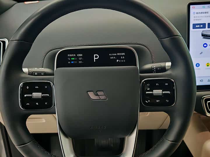 Фото 10 - LiXiang L9