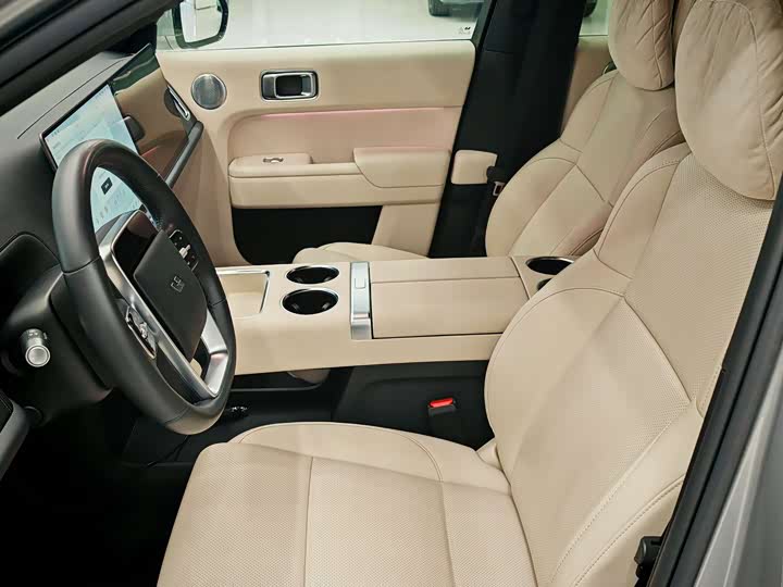 Фото 7 - LiXiang L9