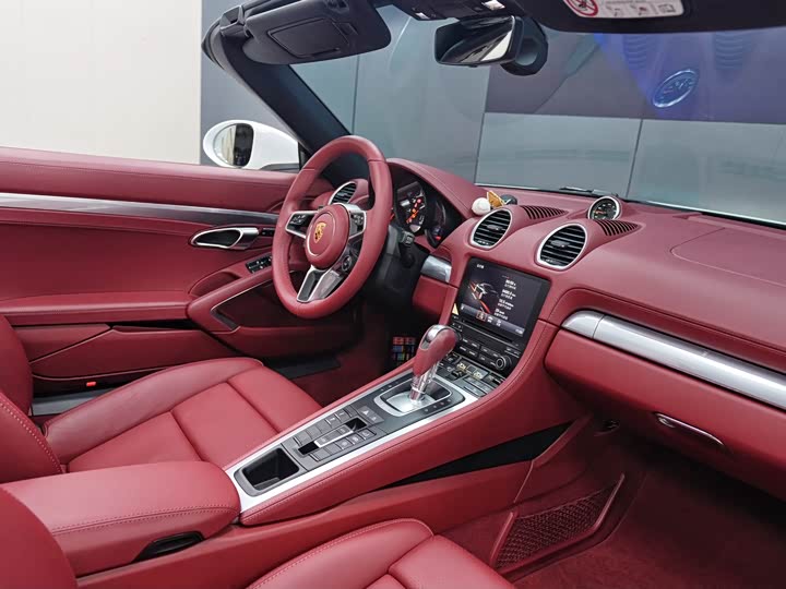 Фото 10 - Porsche 718