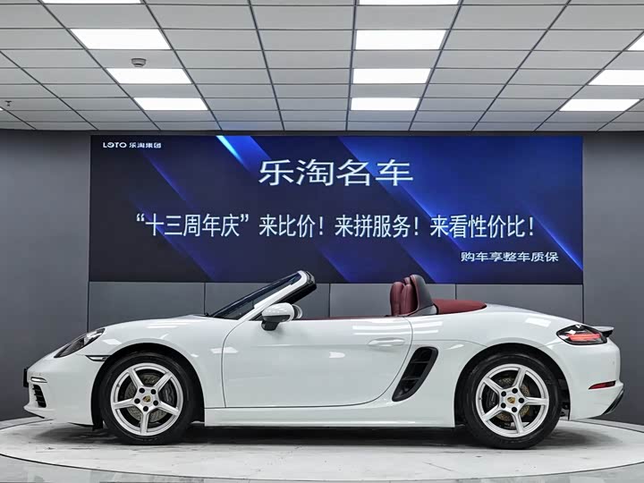 Фото 3 - Porsche 718