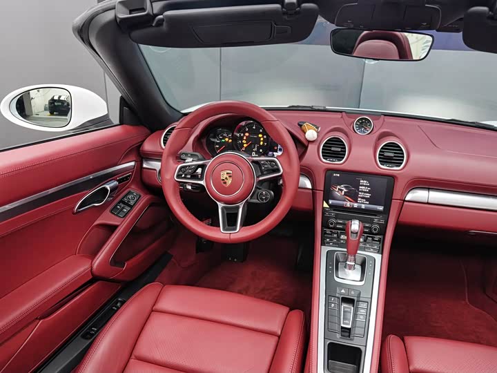 Фото 8 - Porsche 718