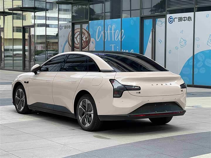 Фото 4 - XPeng Mona M03