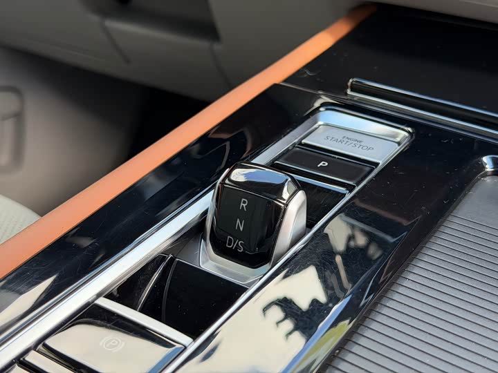 Фото 18 - Volkswagen Teramont Pro