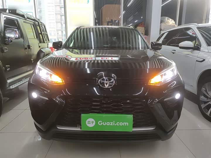 Фото 3 - Toyota Wildlander