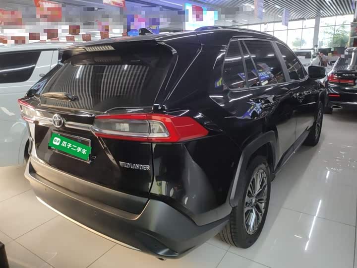 Фото 7 - Toyota Wildlander