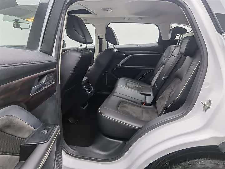 Фото 15 - Haval H6