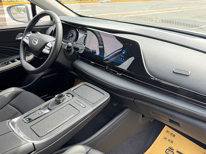 Фото 19 - GAC Aion S