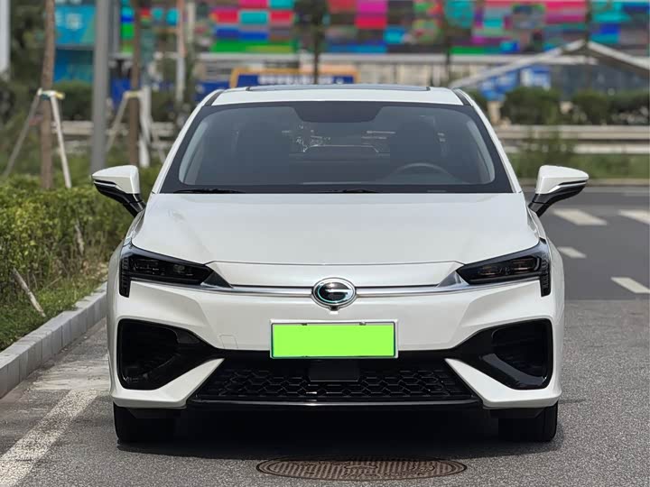 Фото 2 - GAC Aion S