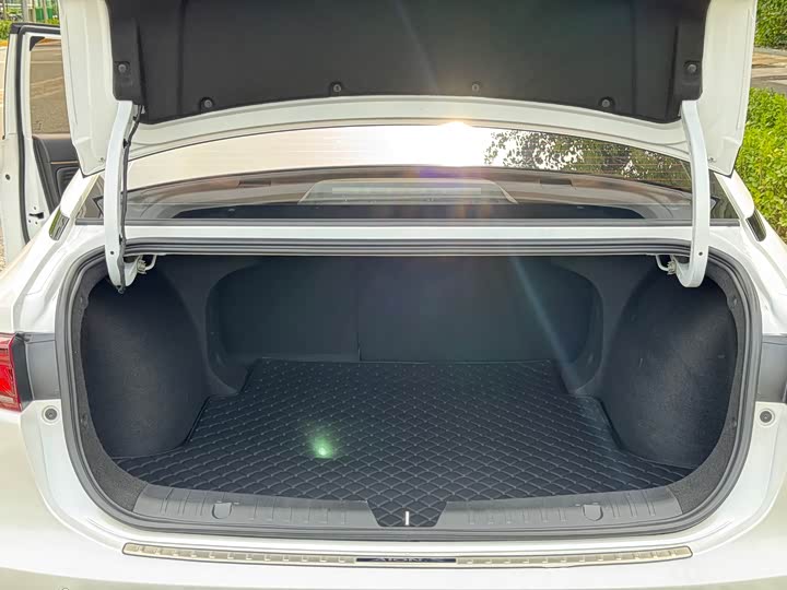 Фото 25 - GAC Aion S