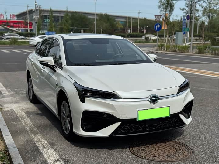 Фото 26 - GAC Aion S