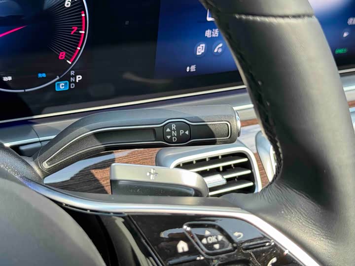 Фото 11 - Mercedes-Benz GLE-Class