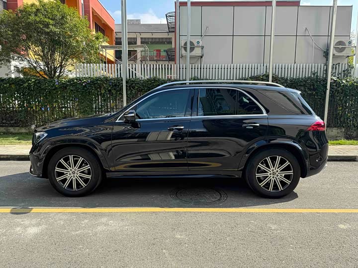 Фото 5 - Mercedes-Benz GLE-Class