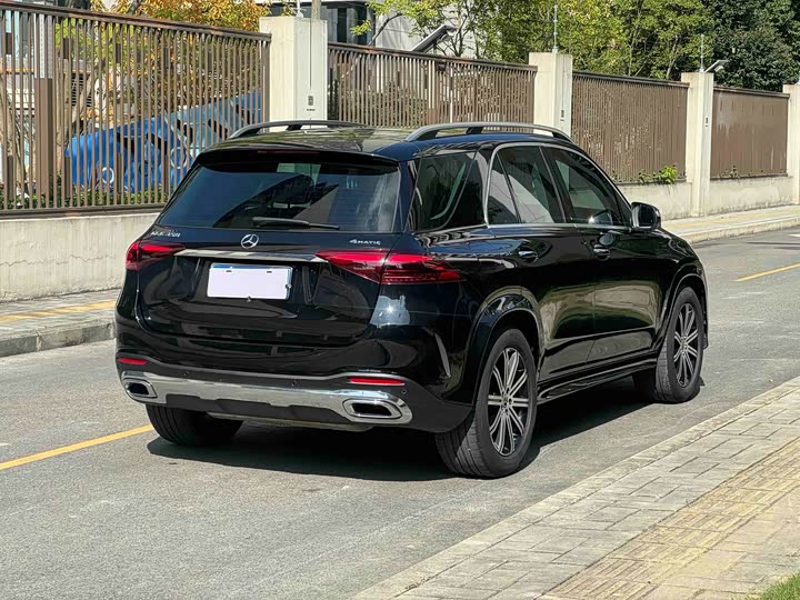 Фото 8 - Mercedes-Benz GLE-Class