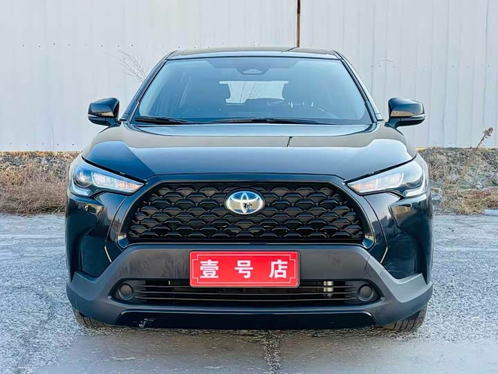 Фото 2 - Toyota Corolla Cross