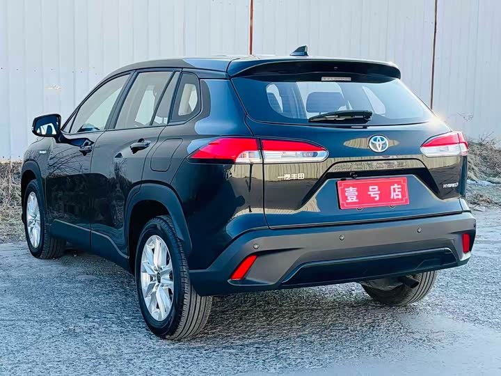 Фото 4 - Toyota Corolla Cross