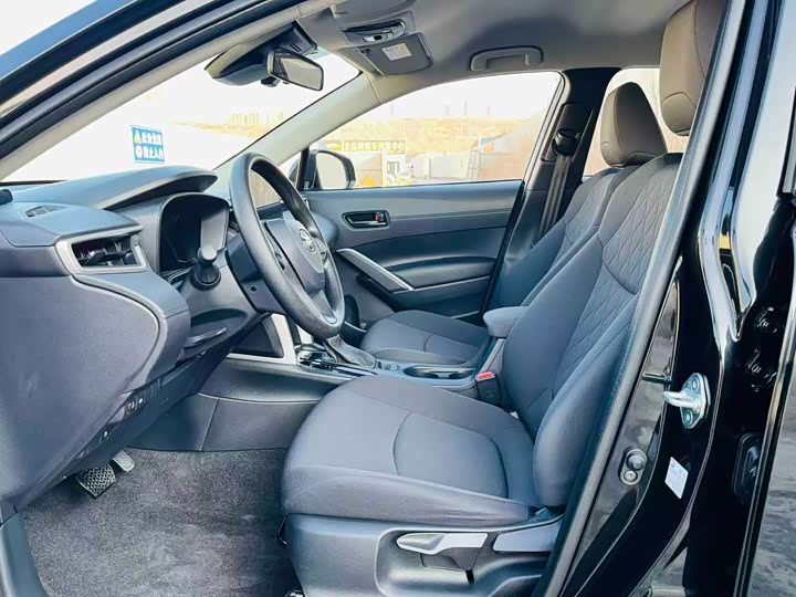 Фото 7 - Toyota Corolla Cross