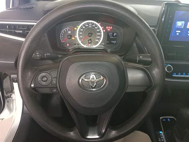 Фото 11 - Toyota Levin