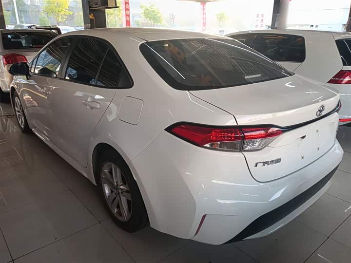 Фото 5 - Toyota Levin